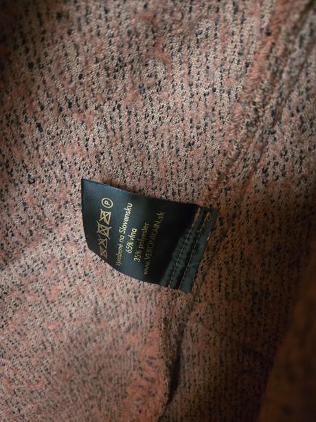 Veronikain kabátová vesta,