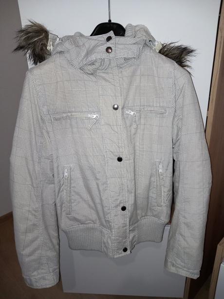 Biela zimná bunda, amisu,s