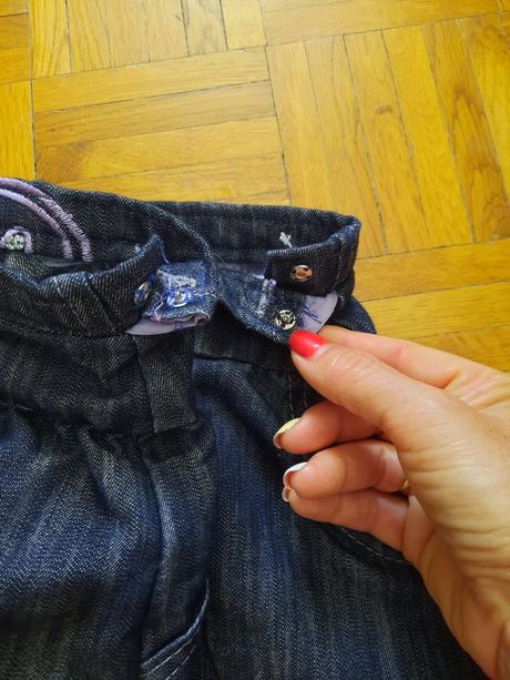 Dievčenská sukňa, 146