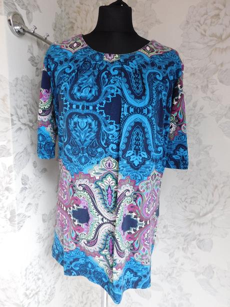 Luxusne damske tričko, 42