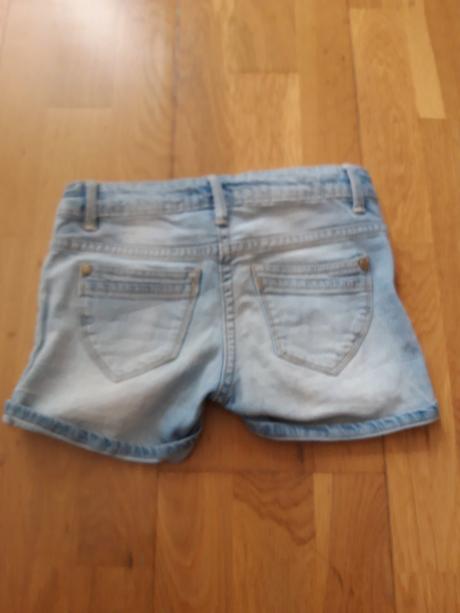 Dievčenské šortky, 140