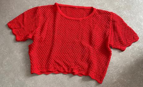 Hačkováný crop top, s