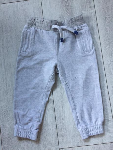 Chlapčenske teplaky 12 -18 mesiacov, f&f,86