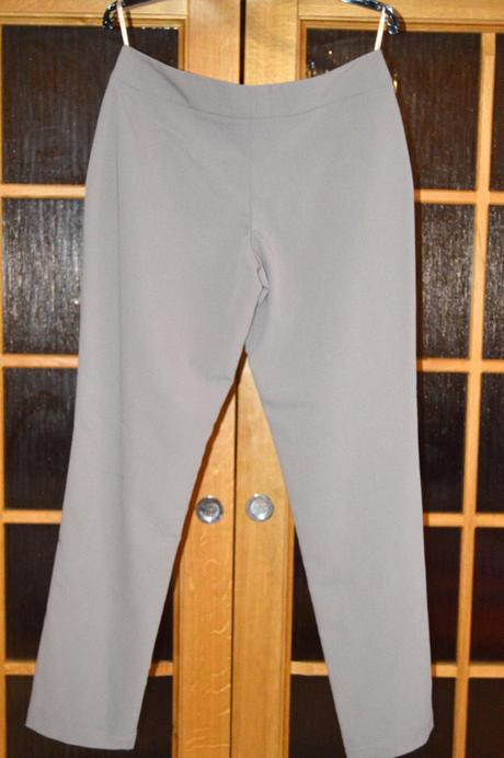 Módne dámske nohavice, 36 - 52