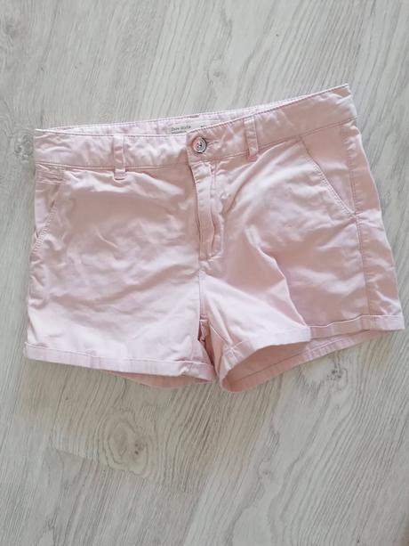 Šortky, zara,140