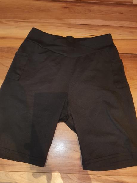 Šortky shein 140-146, 140