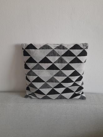 Vankúš, šírka (cm): 45,dĺžka (cm): 40