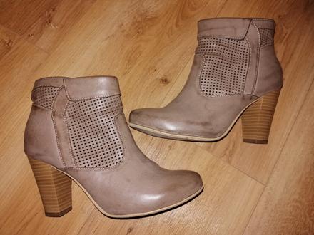 Kotníkové čižmičky, 37