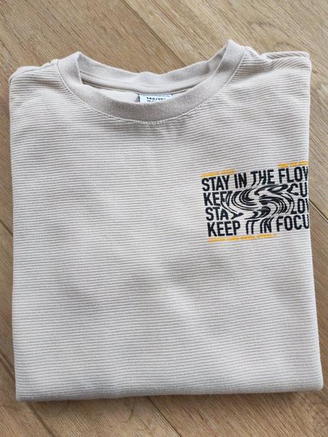 Sveter, chapter young,146