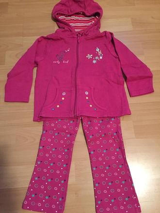 Tepláková súprava, 98