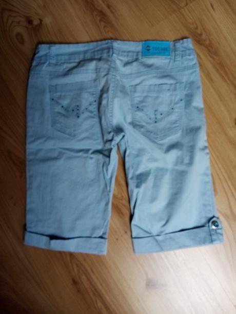 Dámske krátke nohavice., l