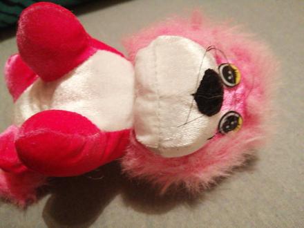 Mam na predaj plysiaka leva, 