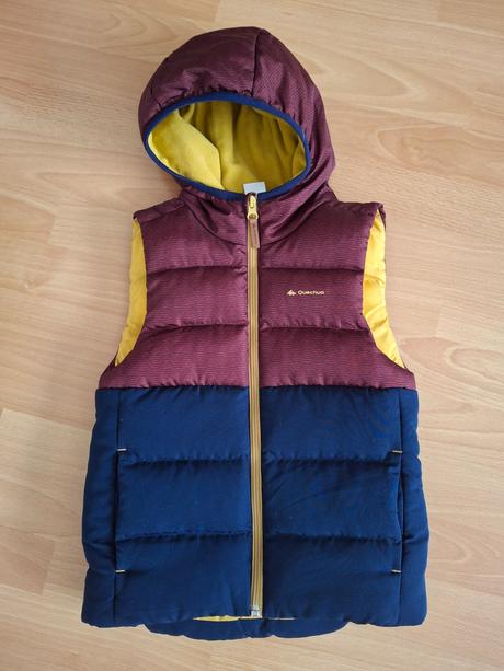 Chlapčenská vesta, decathlon,110