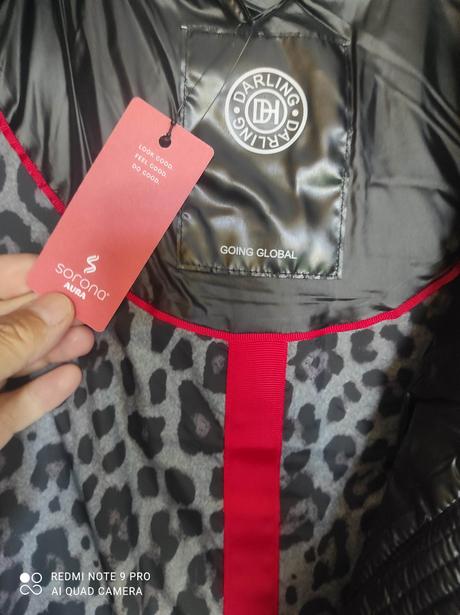 Značková dlhá prešívaná vesta c.m, m