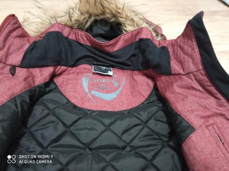 Športová vetrovka, s