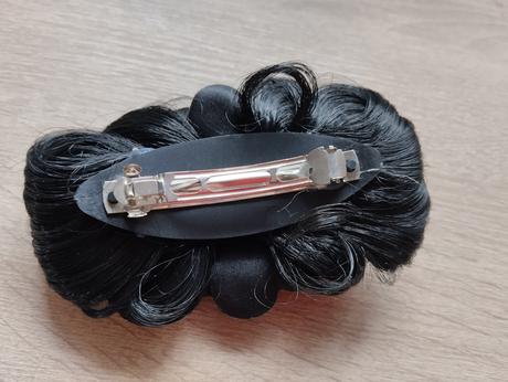 Elegantná spona do vlasov,