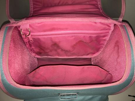 Pevná školská taška, aktovka,