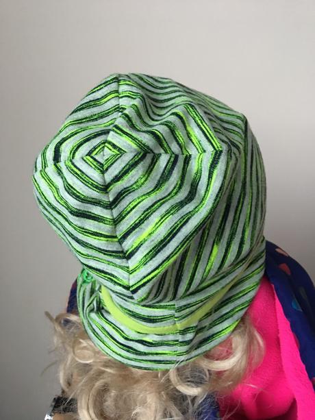 Čiapka z úpletu, <50 - 158