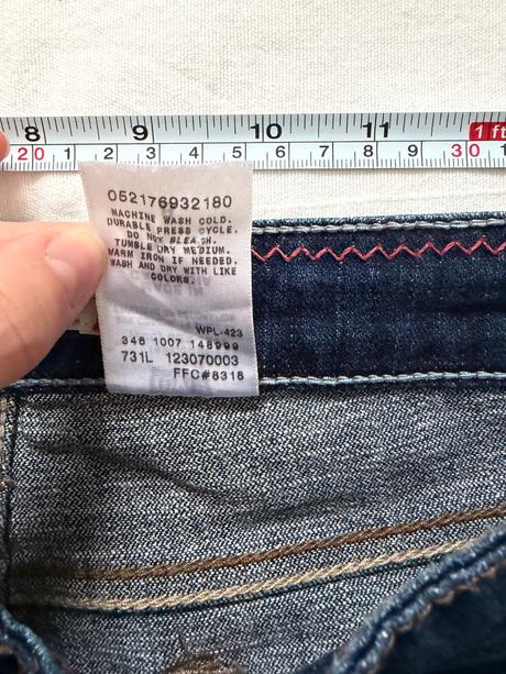 Levis 515 capri  klasické džínsy v letnej edícii, l
