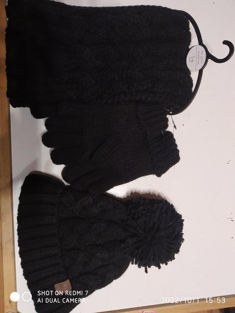 Uplne nový set čiapka šál rukavice next, next,116