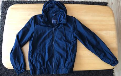 Th sustakova bunda, tommy hilfiger,176