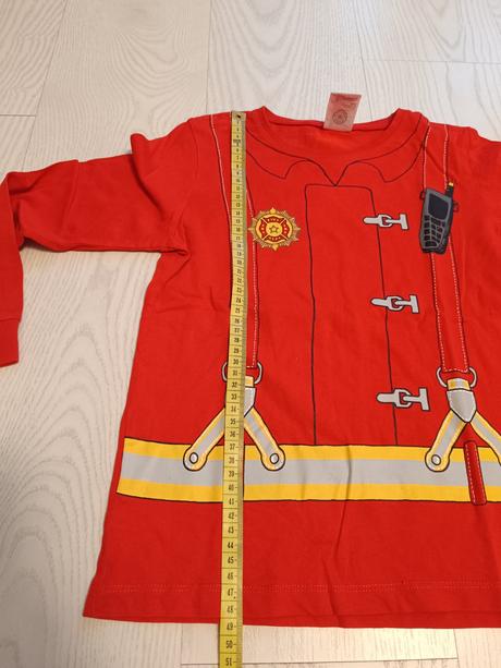Červené pyžamo hasič, lindex,122