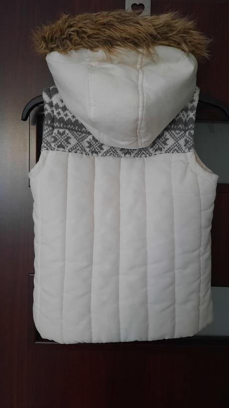 Zateplená vestička, 128