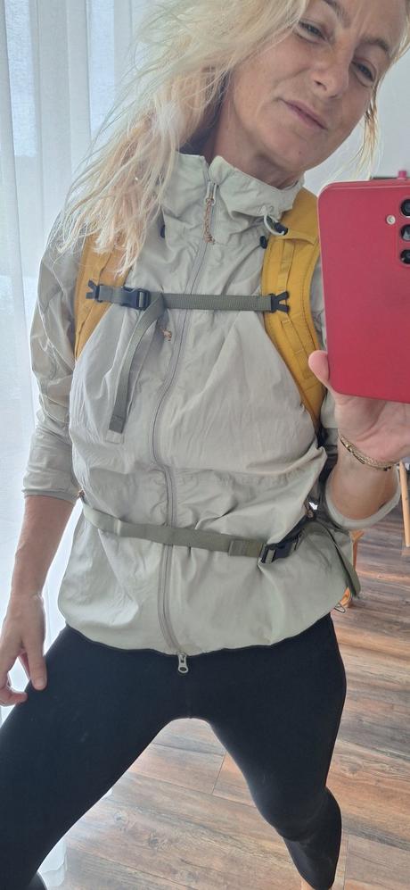 Turisticka bunda fjallraven vel 38/40, m