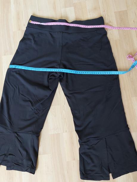 Dámske kratšie tepláky m/l, puma,40