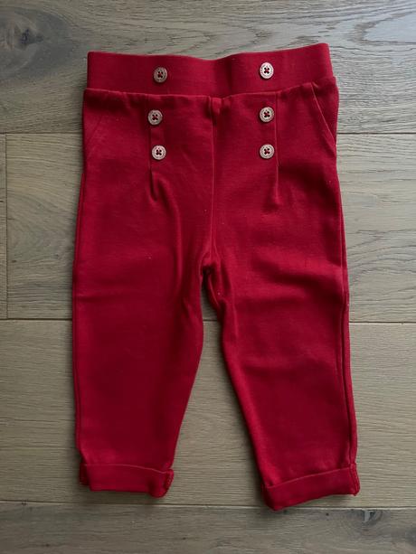 Námornícke legíny s ozdobnými gombíkmi, 74