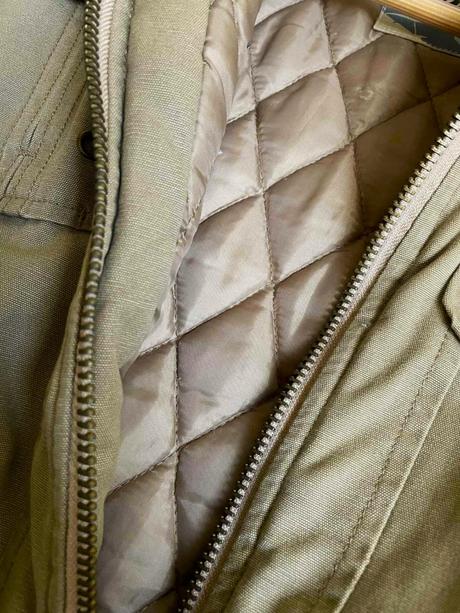 Teplá bunda do pásu, m