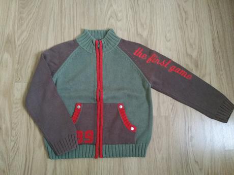 Dva chlapčenské svetre veľ. 122  super stav, rebel,128