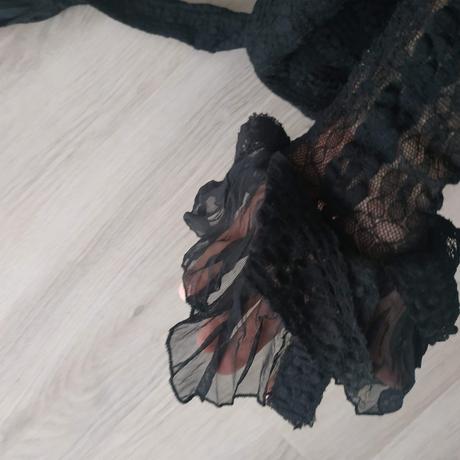 Zaujímavé tričko s, s