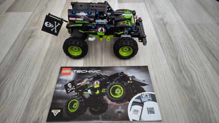 Lego technic monster truck,