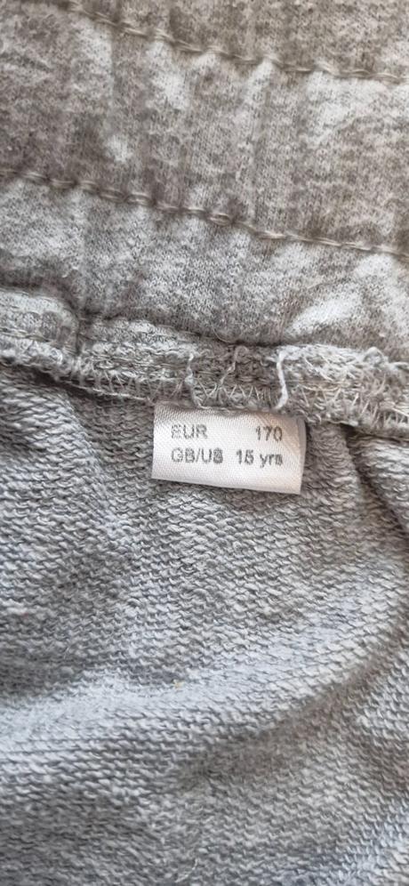 Teplákove šortky, bonprix,170