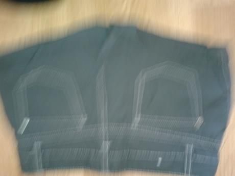 Šedé šortky nenosené v. 134, 134