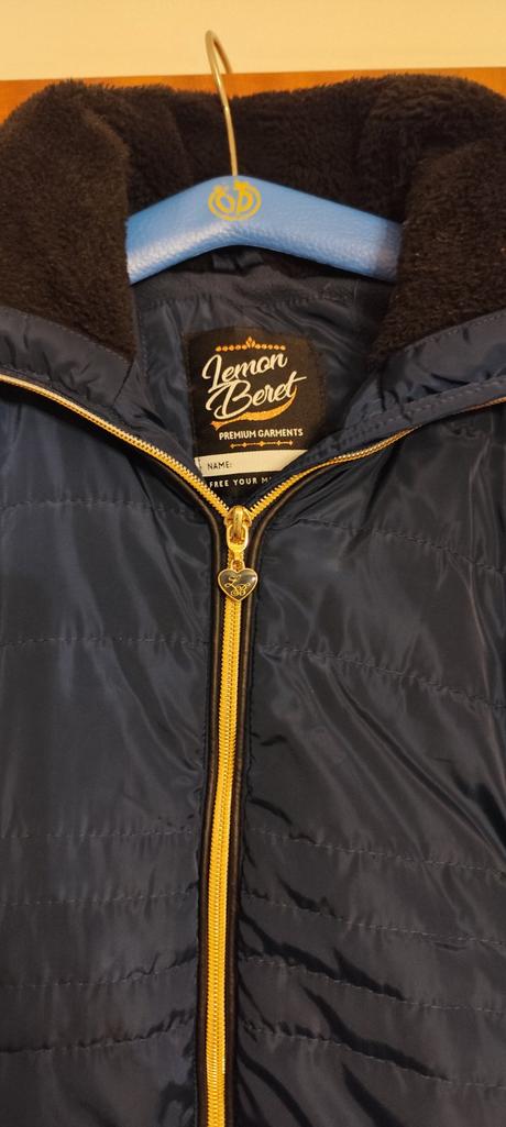 Vetrovka lemon beret, 146