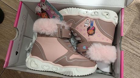 Teple alebo prechodne topanočky 23, disney,23