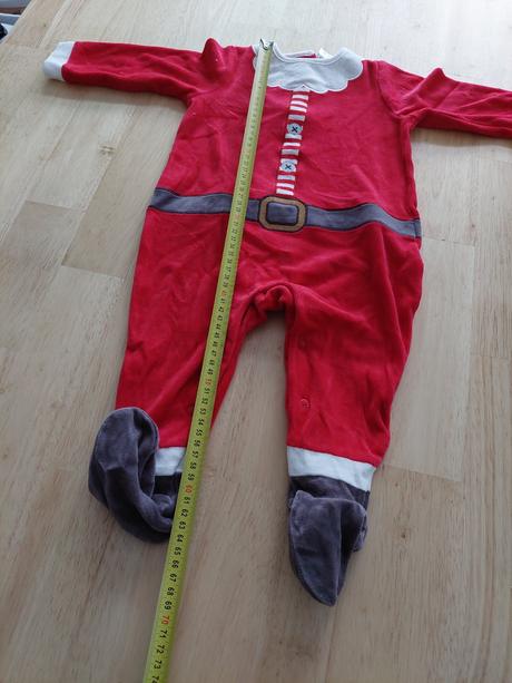 Vianočné oblečenie, 86