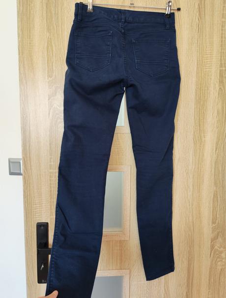 Dámske elegantné tmavomodré nohavice f&f veľ. xs, xs