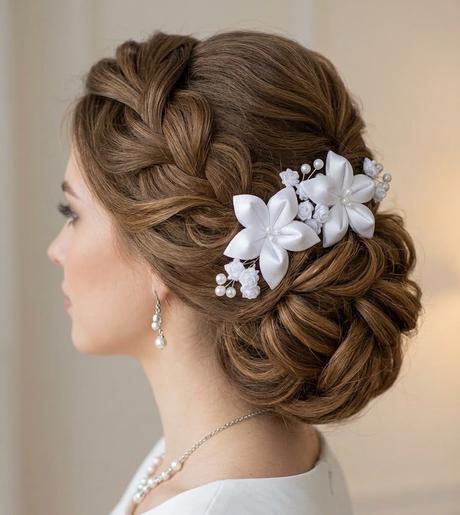 Ľalia s perličkami a gypsomilkami, 