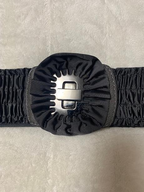 Elastický hrubý antracitový opasok,