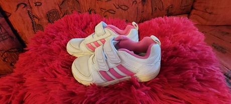Tenisky pre dievcatko adidas vnut.dlzka 18cm, adidas