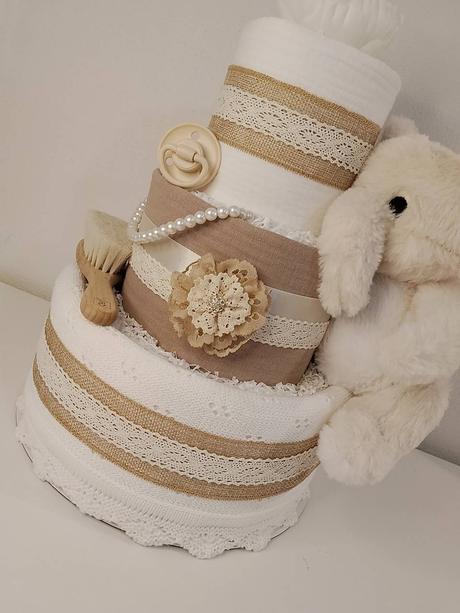 Neutrálna plienková torta so sloníkom,