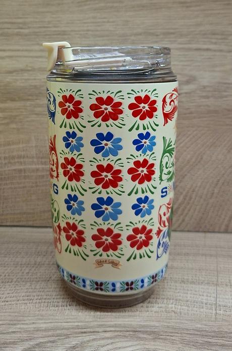 Nový termo pohár smeg, 