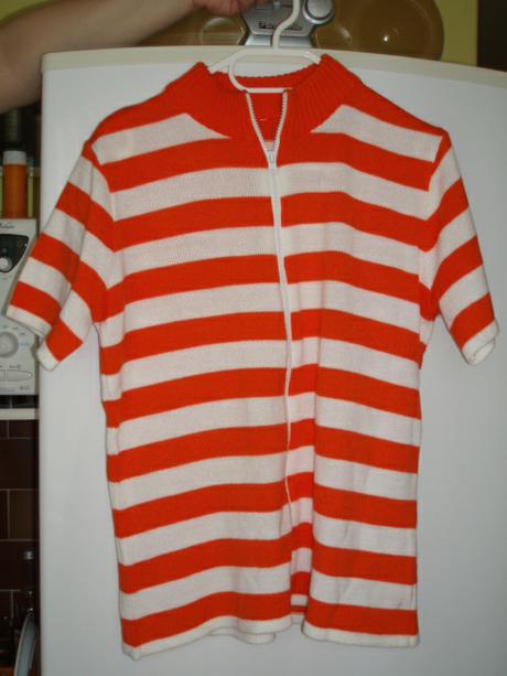 Darujem pásikavý sveter - quelle veľ. 38/40, 38