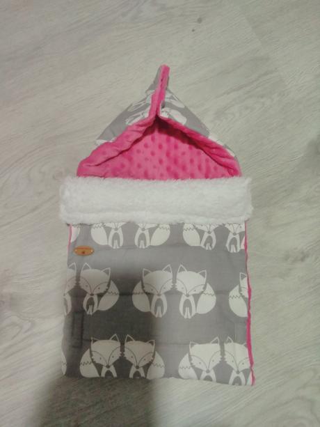 Nádherný fusak pre bábiky, 