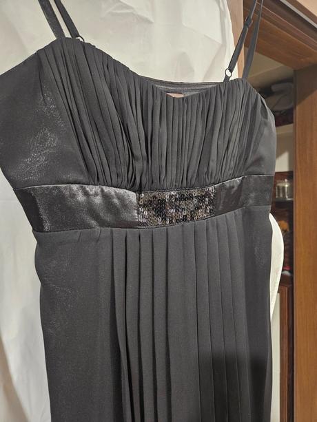 Spoločenské šaty, 38