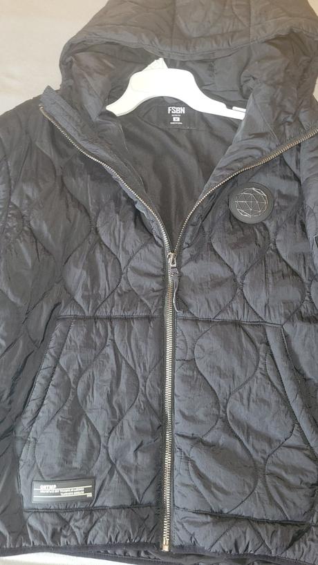 Prechodna bunda m cierna, m