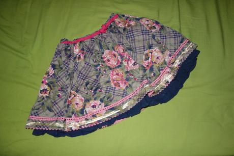 Suknicka monsoon, monsoon,128